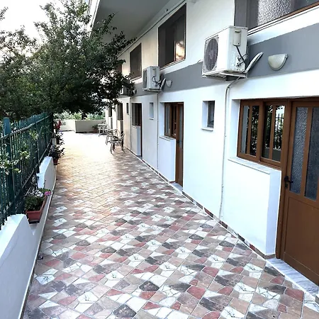 Flutura Apartamento