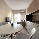 Flutura Duplex Lungomare - Free Parking Lägenhet Vlorë